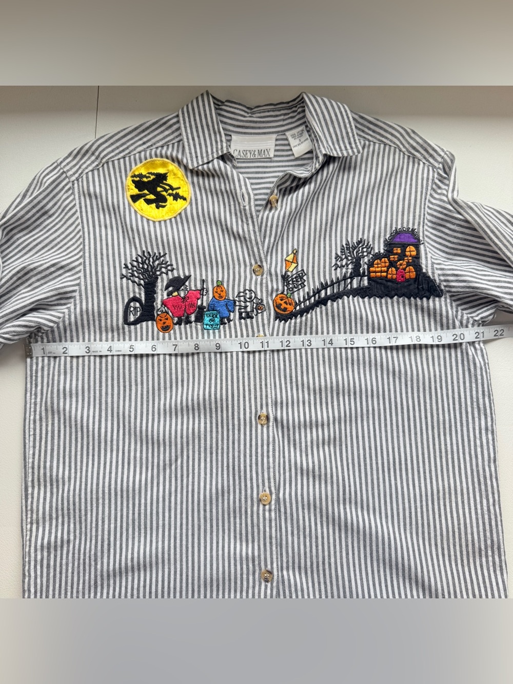 Casey & Max Halloween Embroidered Haunted House Stripe Button Shirt Size Small - Picture 7 of 11